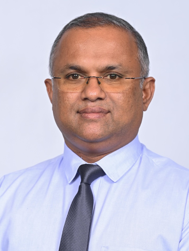 އަލްފާޟިލް ޙުސައިން ޝުހާދު،